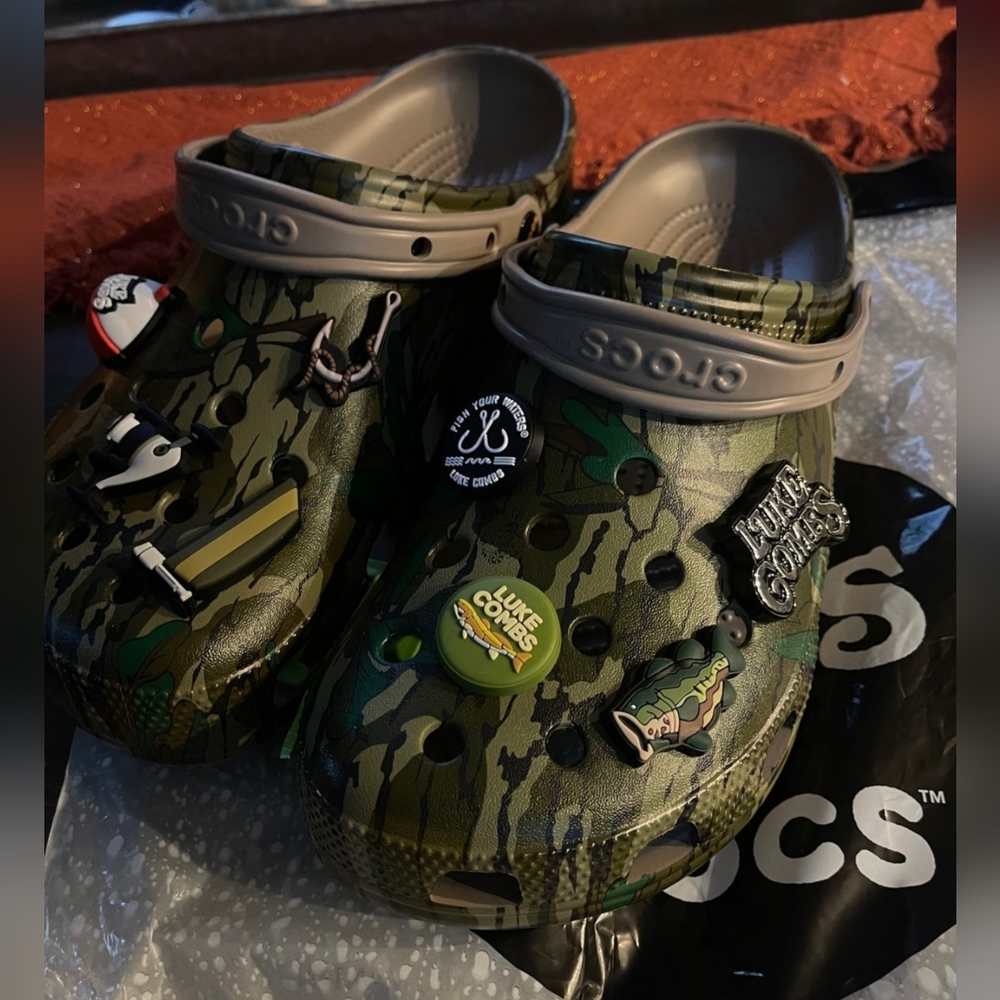 Luke Combs Bootlegger Crocs
